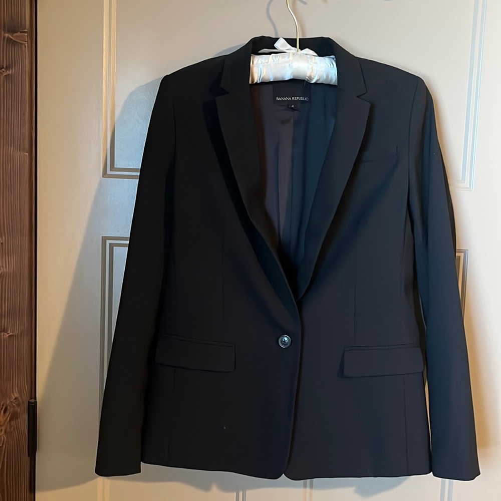 Banana Republic suit coat
